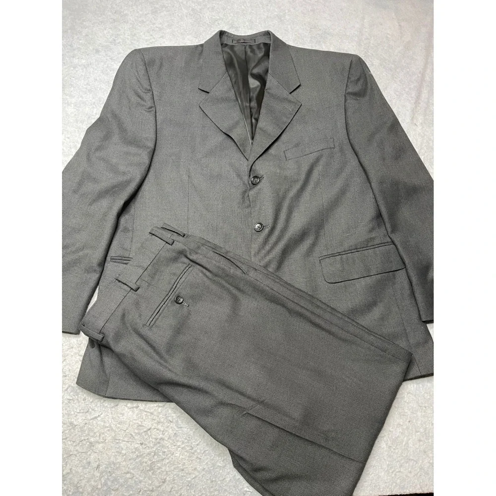 Kilburne and Finch Mens Grey‎ 2 Piece Suit 46R 41W Pleated Pants Textured Blazer